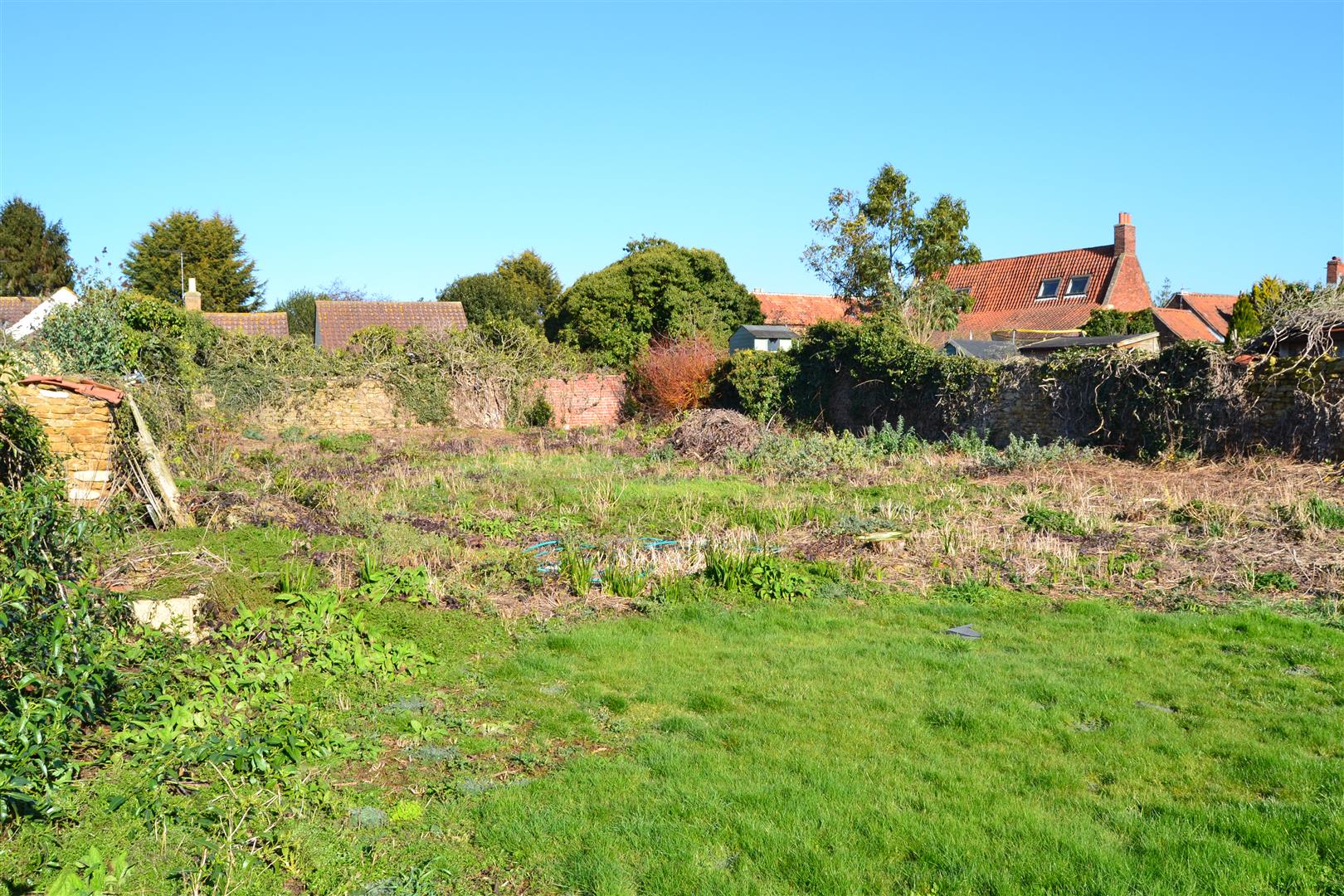 BUILDING PLOT AREA